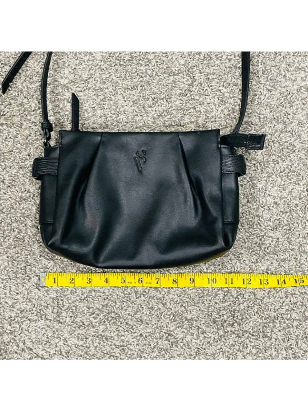 Simply Vera Womens Purse Vera Wang Black PU Leather Multi Pocket Shoulder Bag - Picture 9 of 10